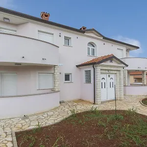 https://villa-filo-appartments.in-istria.net